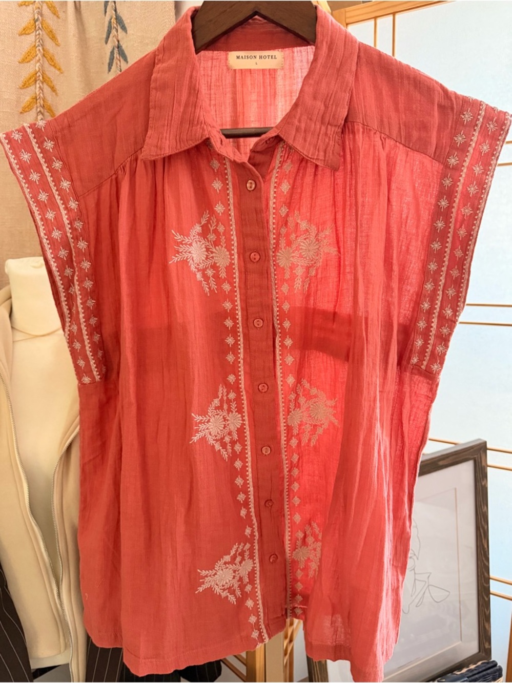 Maison Hotel Embroidered Cotton Blouse – Size L